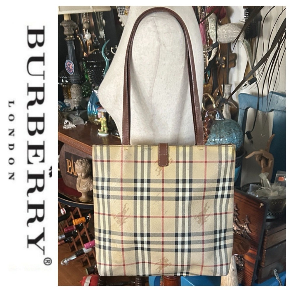 Vintage Burberry Tan and Brown Checkered Tote Bag - Picture 16 of 16